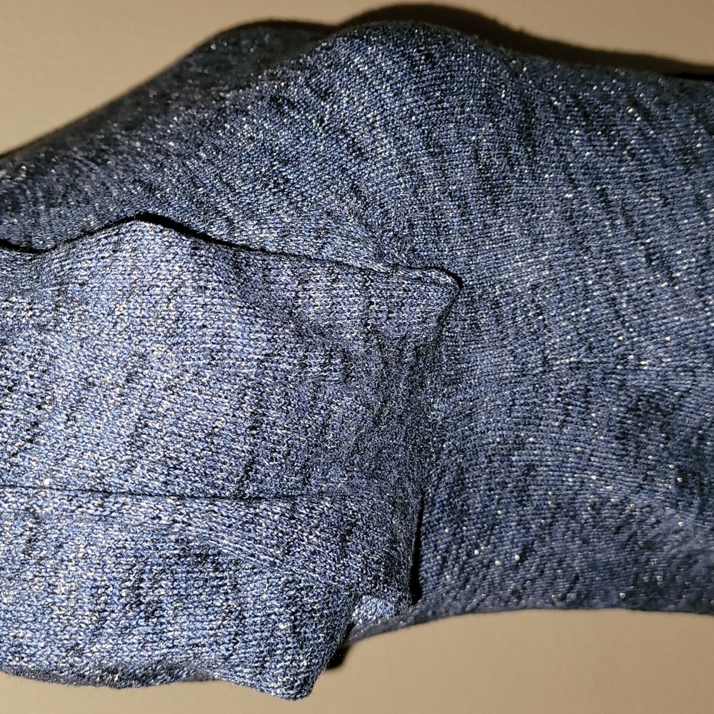 Sweaters - Picture 9 of 16